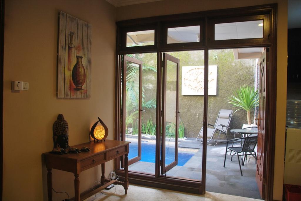Kuta Holiday Villas Exterior foto
