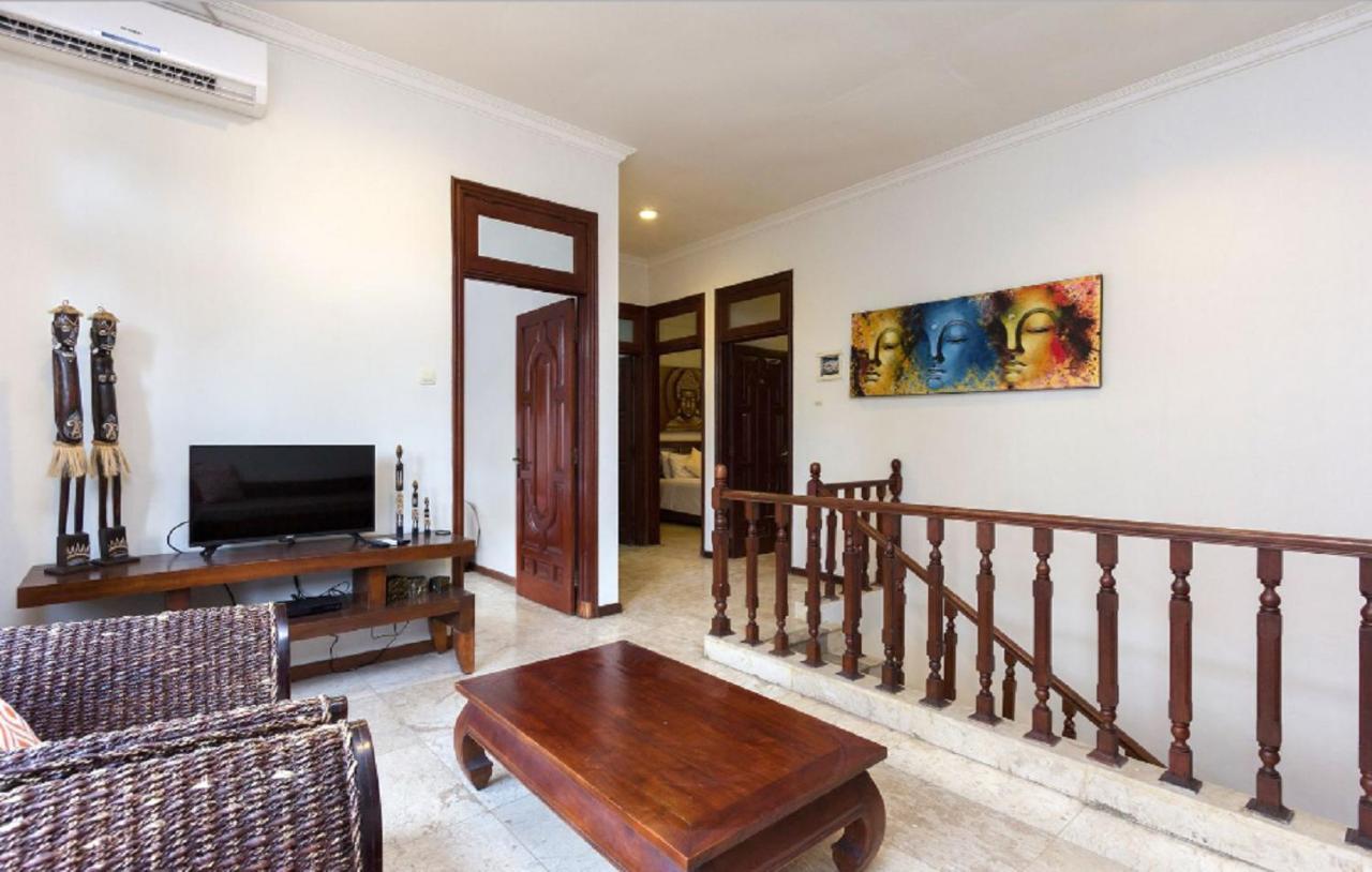 Kuta Holiday Villas Exterior foto