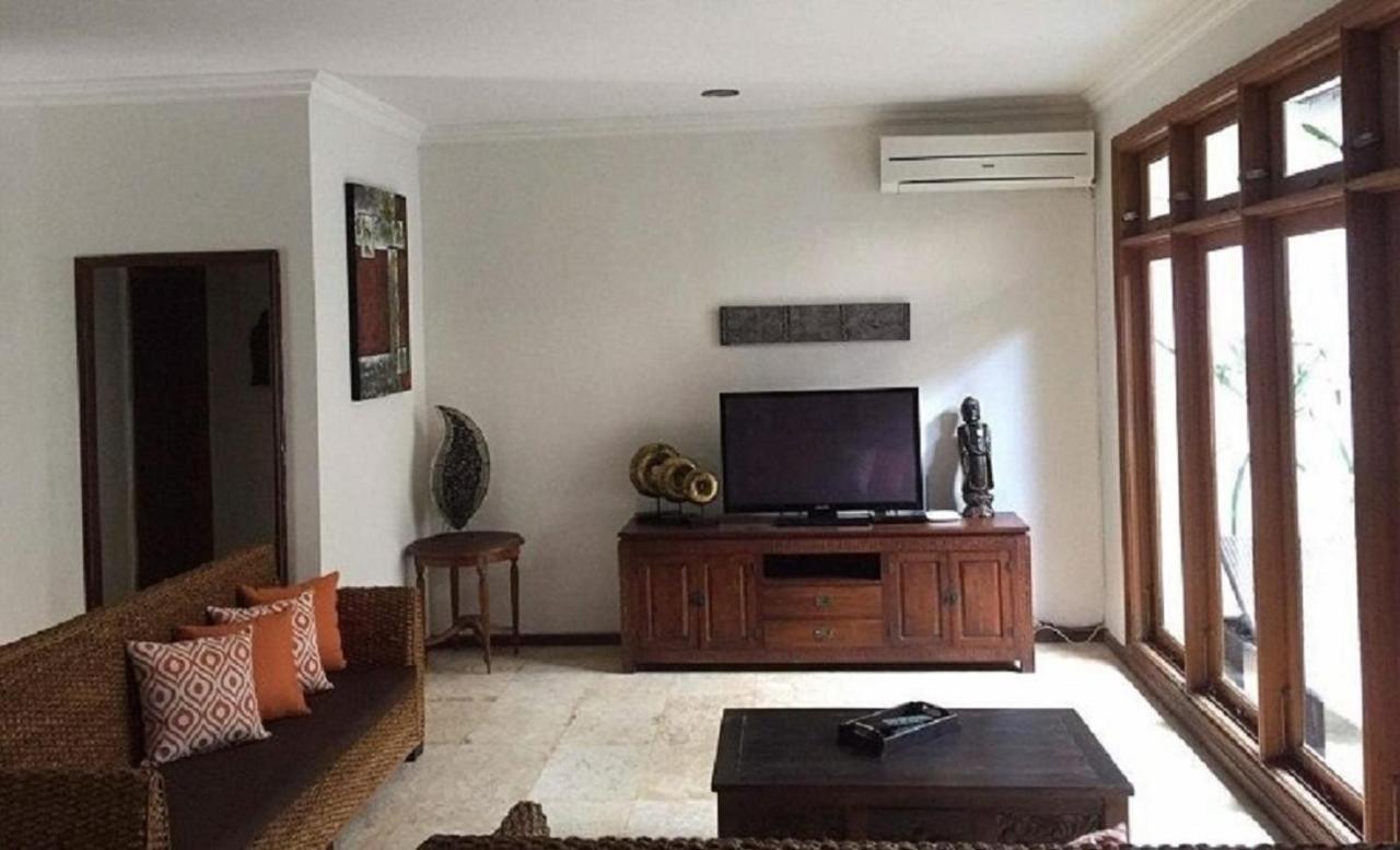 Kuta Holiday Villas Exterior foto